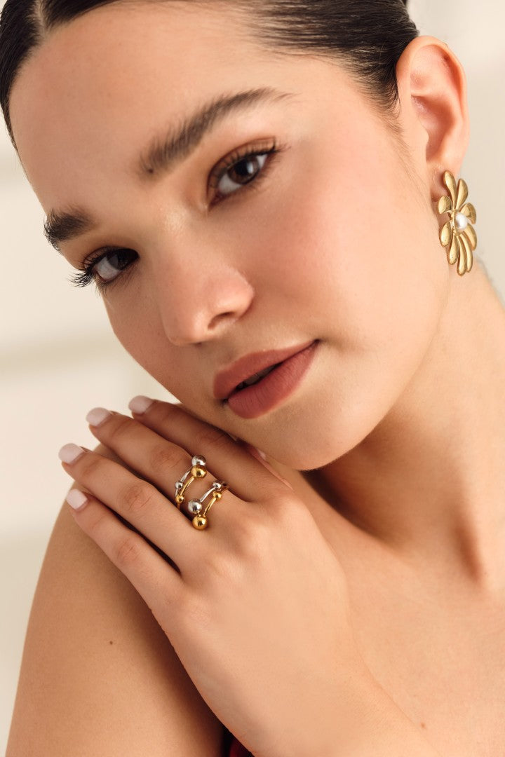 Dahlia Bloom Studs