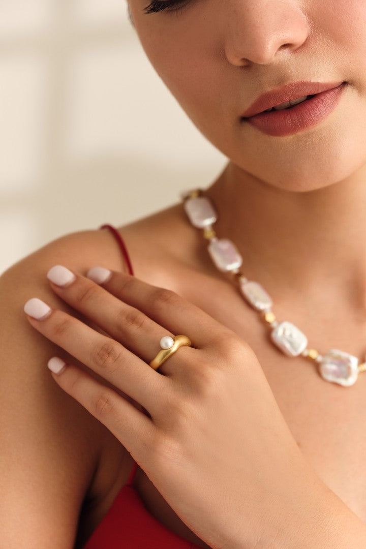 Pearl Crest Ring