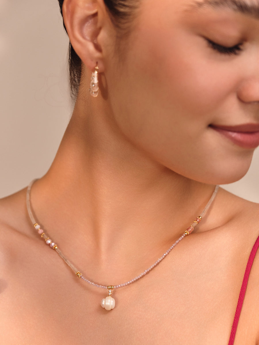 Pearl Glow Beaded Necklace